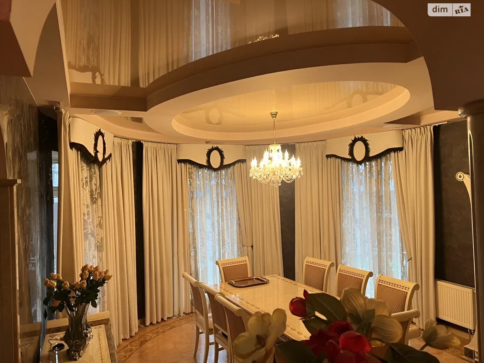 двухэтажный дом с балконом, 207.2 кв. м, кирпич. Продажа в Белогородке фото 1 двухэтажный дом с балконом, 207.2 кв. м, кирпич. Продажа в Белогородке фото 1