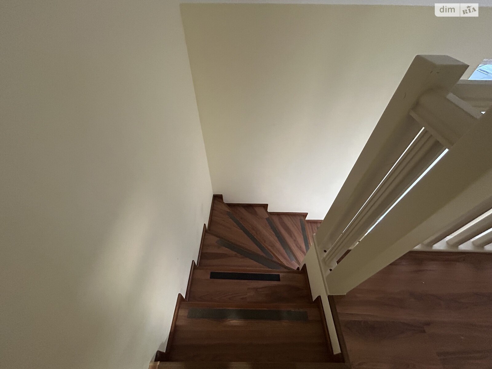 двоповерховий будинок, 105 кв. м, кирпич. Продаж у Білогородці фото 1 двоповерховий будинок, 105 кв. м, кирпич. Продаж у Білогородці фото 1