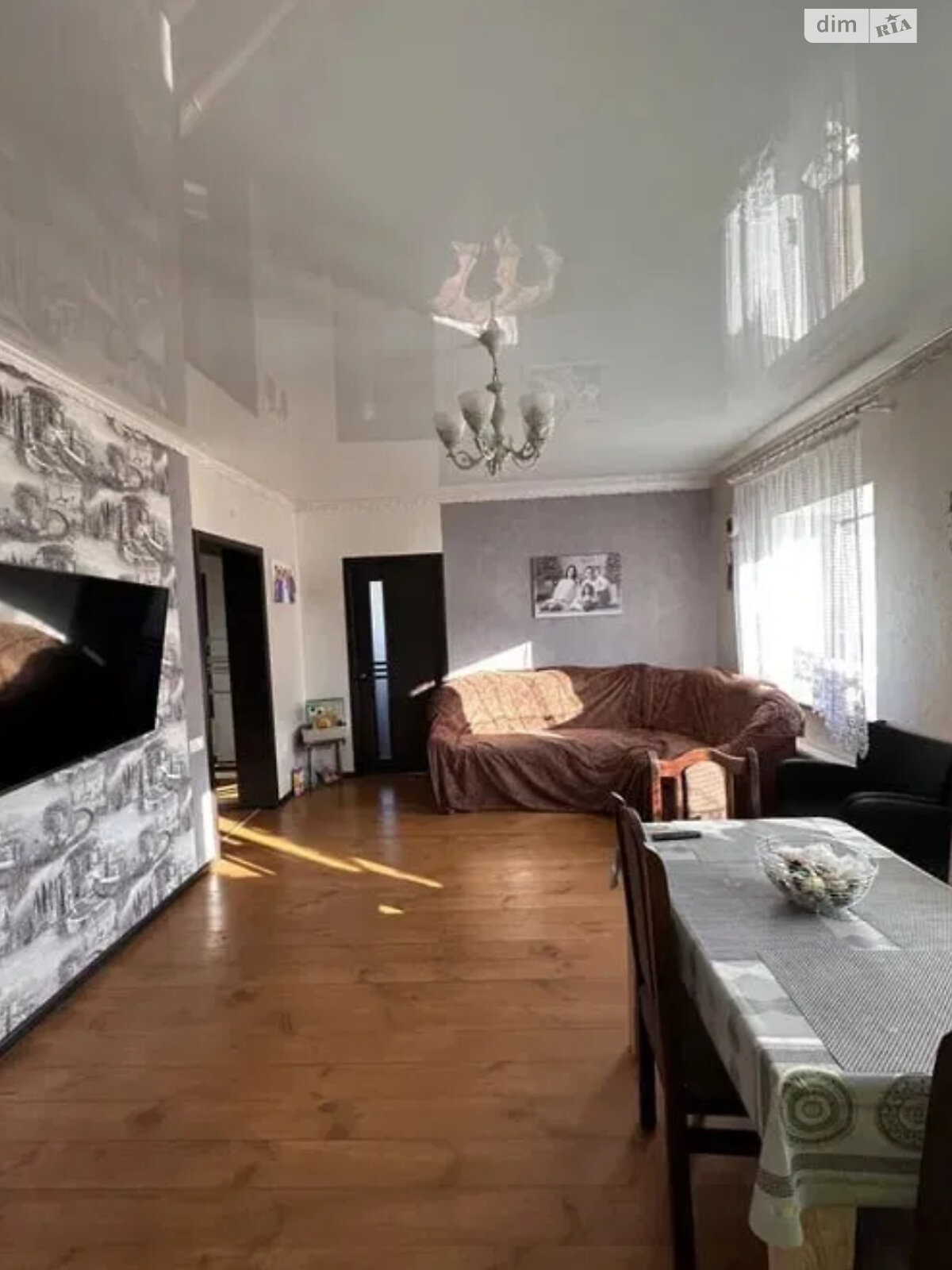 двоповерховий будинок з опаленням, 160 кв. м, цегла. Продаж у Білогородці фото 1 двоповерховий будинок з опаленням, 160 кв. м, цегла. Продаж у Білогородці фото 1