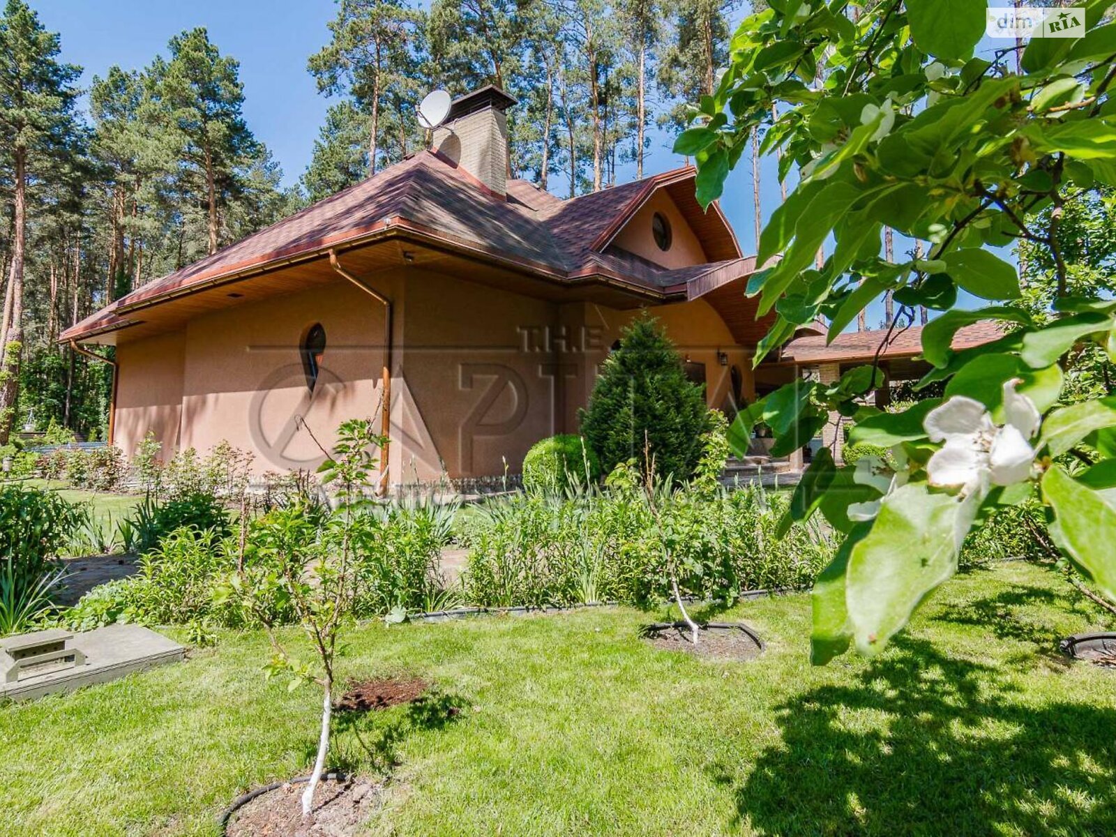 одноповерховий будинок з верандою, 400 кв. м, цегла. Продаж у Білогородці фото 1 одноповерховий будинок з верандою, 400 кв. м, цегла. Продаж у Білогородці фото 1