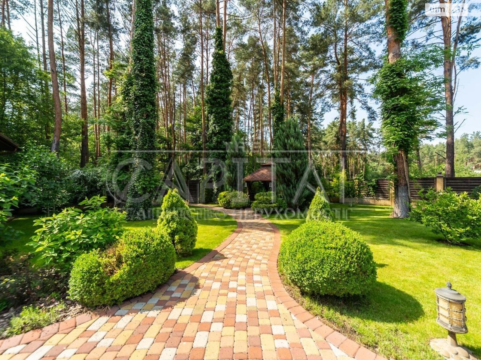 двоповерховий будинок, 401 кв. м, цегла. Продаж у Білогородці фото 1 двоповерховий будинок, 401 кв. м, цегла. Продаж у Білогородці фото 1