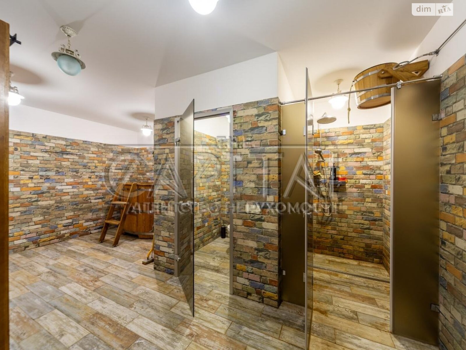 двоповерховий будинок, 401 кв. м, цегла. Продаж у Білогородці фото 1 двоповерховий будинок, 401 кв. м, цегла. Продаж у Білогородці фото 1