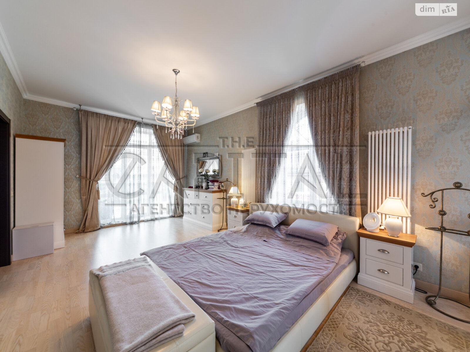 двухэтажный дом с верандой, 229.4 кв. м, кирпич. Продажа в Белогородке фото 1 двухэтажный дом с верандой, 229.4 кв. м, кирпич. Продажа в Белогородке фото 1