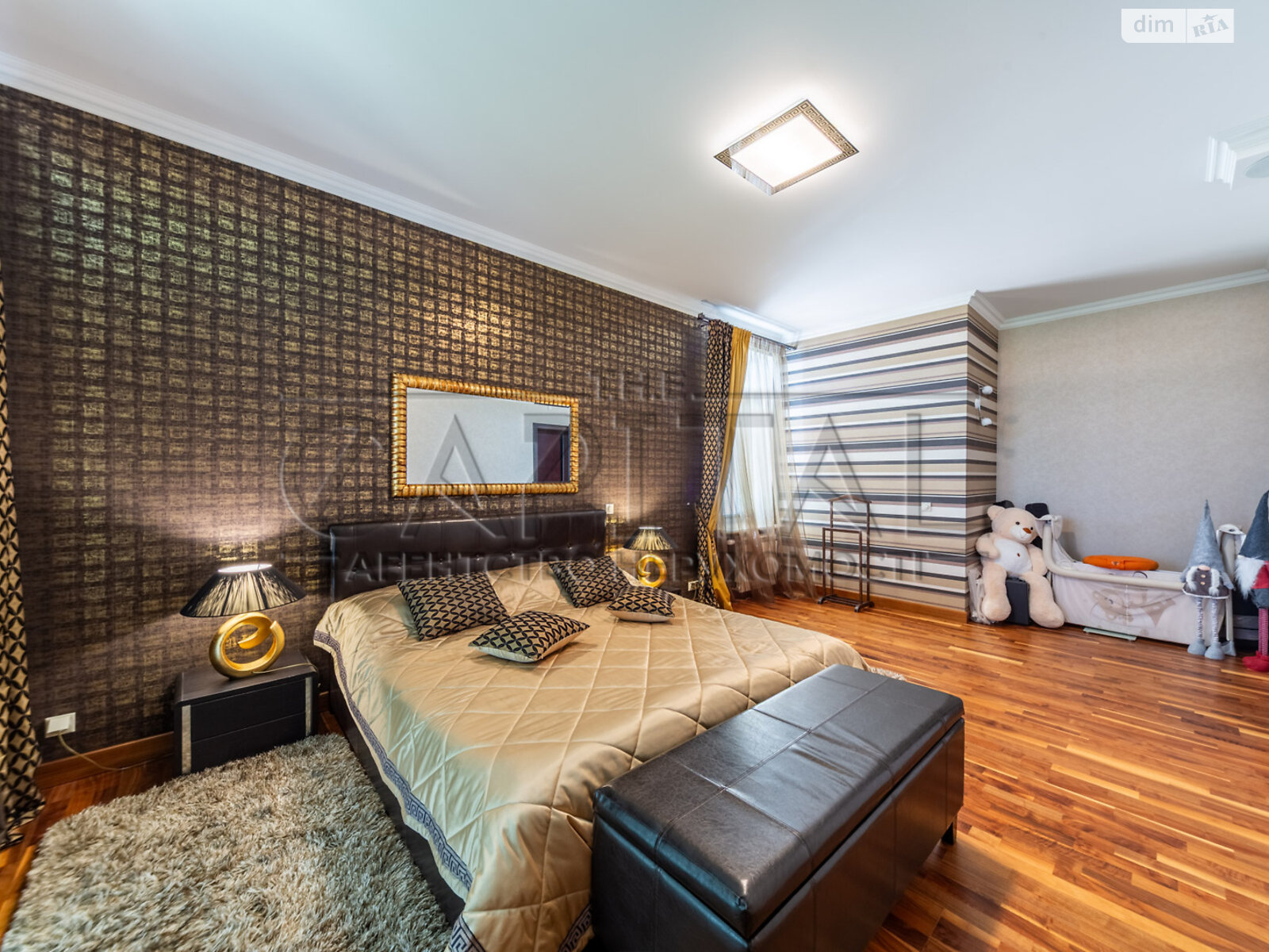 двухэтажный дом с верандой, 229.4 кв. м, кирпич. Продажа в Белогородке фото 1 двухэтажный дом с верандой, 229.4 кв. м, кирпич. Продажа в Белогородке фото 1