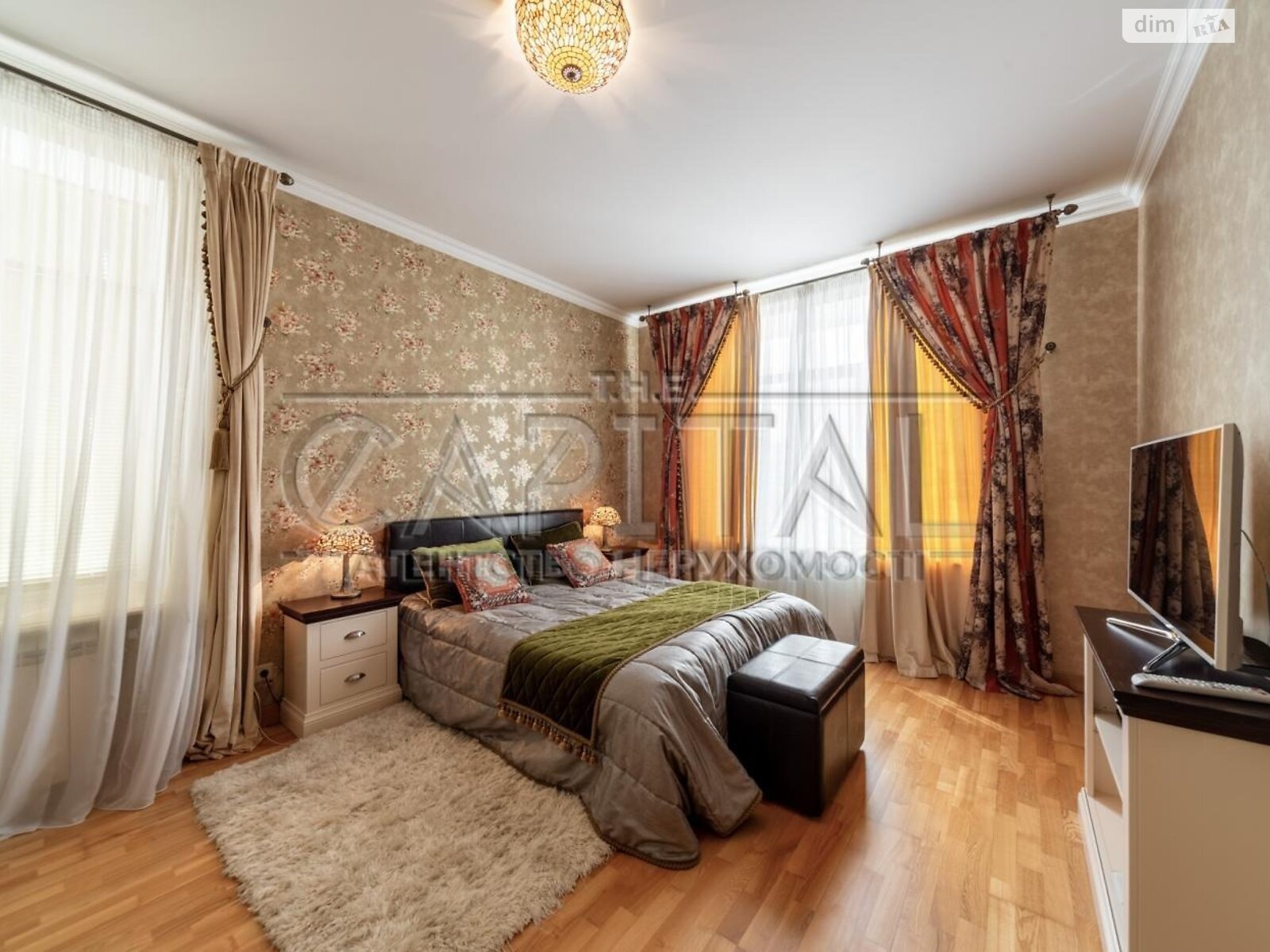 двухэтажный дом с гаражом, 229.4 кв. м, кирпич. Продажа в Белогородке фото 1 двухэтажный дом с гаражом, 229.4 кв. м, кирпич. Продажа в Белогородке фото 1