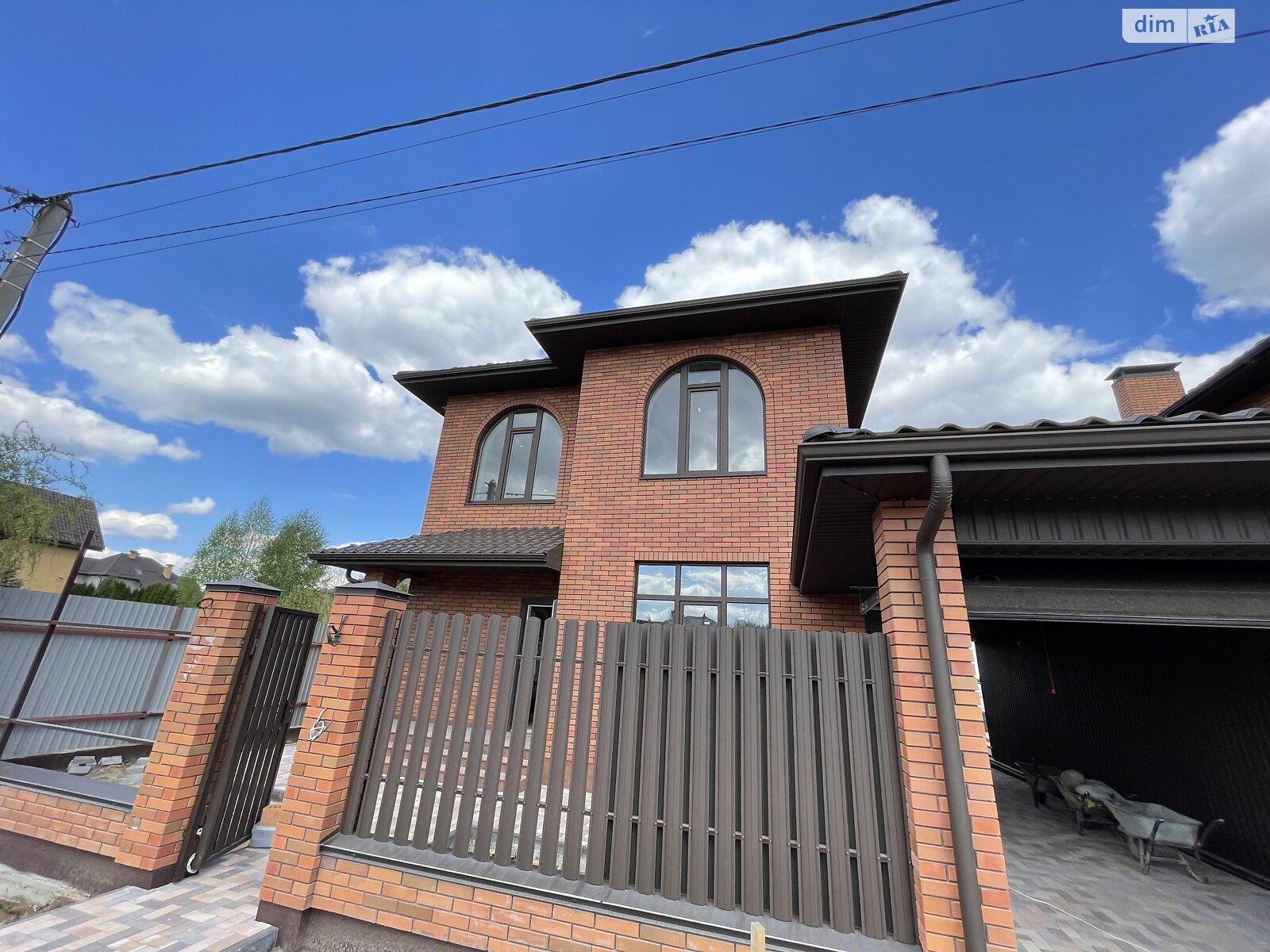 двухэтажный дом, 165 кв. м, кирпич. Продажа в Белогородке фото 1 двухэтажный дом, 165 кв. м, кирпич. Продажа в Белогородке фото 1