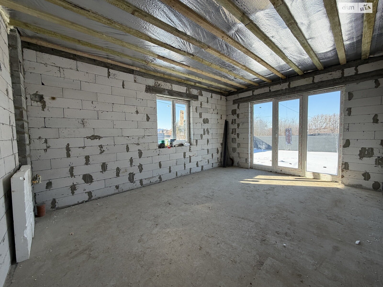 одноэтажный дом, 100 кв. м, пеноблок. Продажа в Белогородке фото 1 одноэтажный дом, 100 кв. м, пеноблок. Продажа в Белогородке фото 1