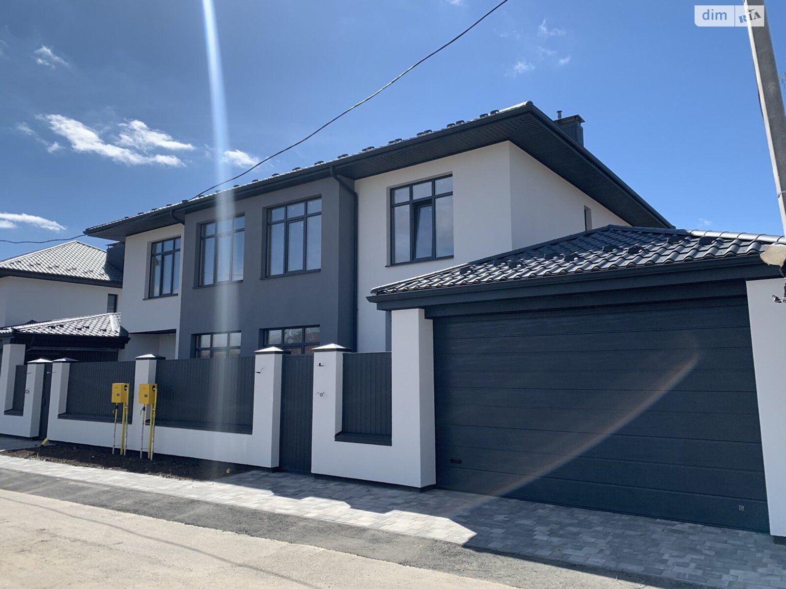 двухэтажный дом с отоплением, 123 кв. м, кирпич. Продажа в Белогородке фото 1 двухэтажный дом с отоплением, 123 кв. м, кирпич. Продажа в Белогородке фото 1