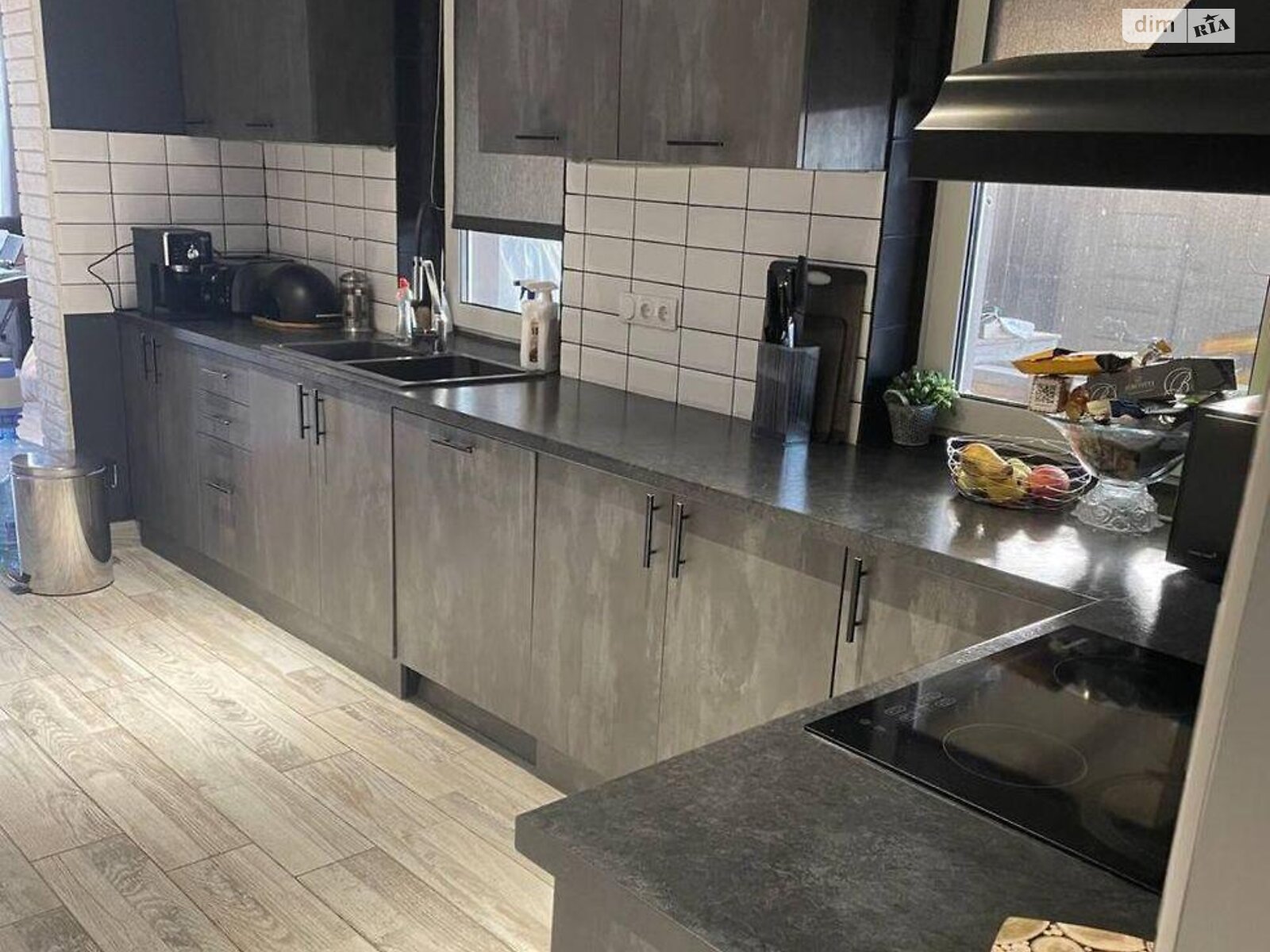 двухэтажный дом, 133.3 кв. м, кирпич. Продажа в Белогородке фото 1