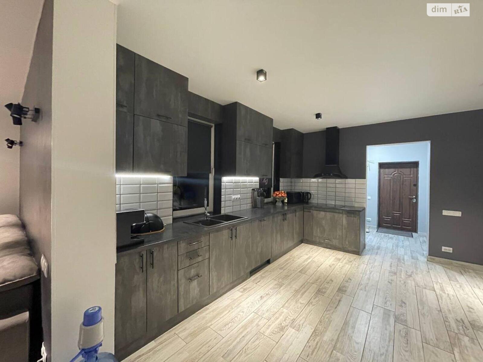 двухэтажный дом, 133.3 кв. м, кирпич. Продажа в Белогородке фото 1