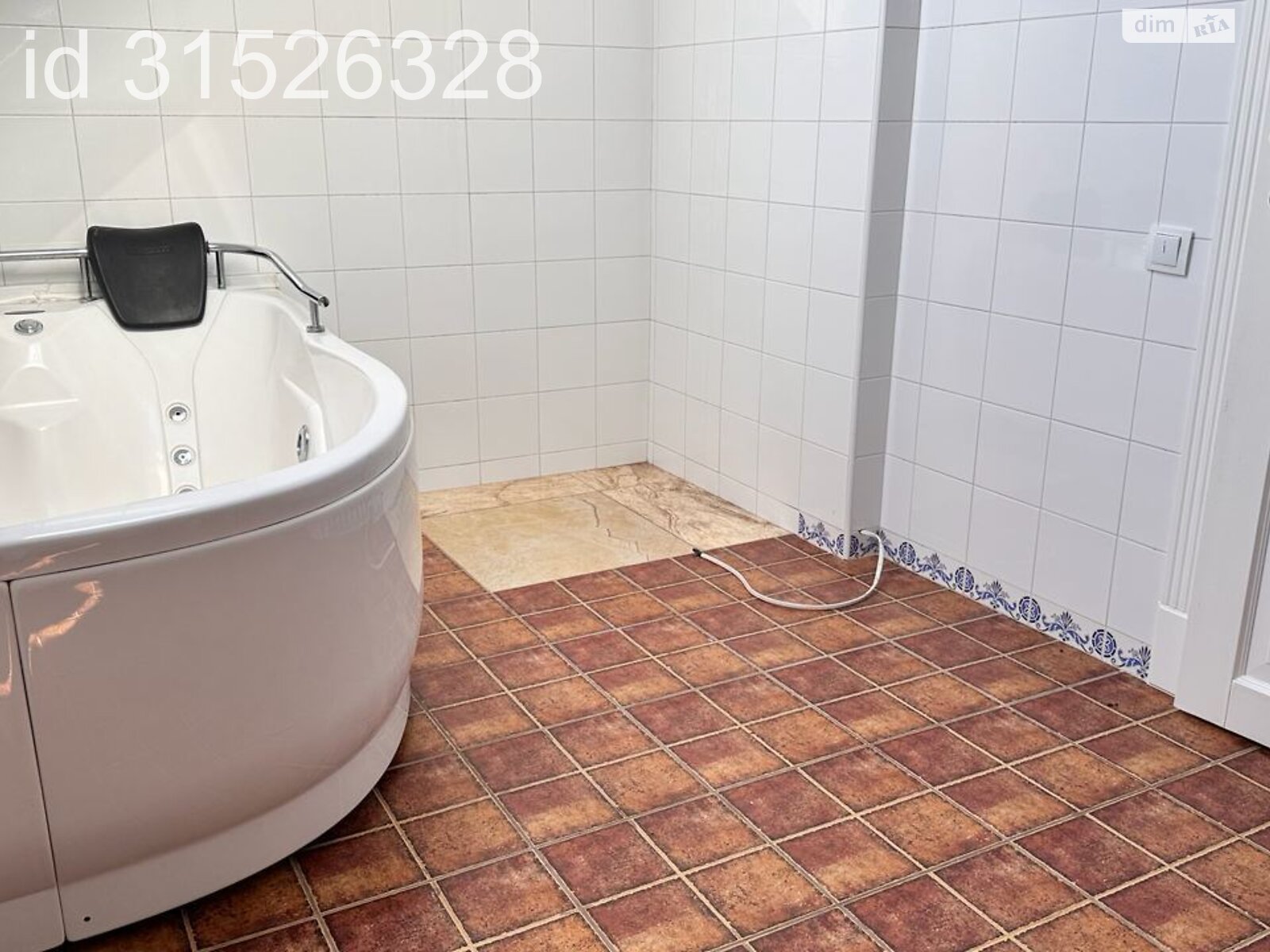 двоповерховий будинок з ремонтом, 250 кв. м, цегла. Продаж у Білогородці фото 1 двоповерховий будинок з ремонтом, 250 кв. м, цегла. Продаж у Білогородці фото 1