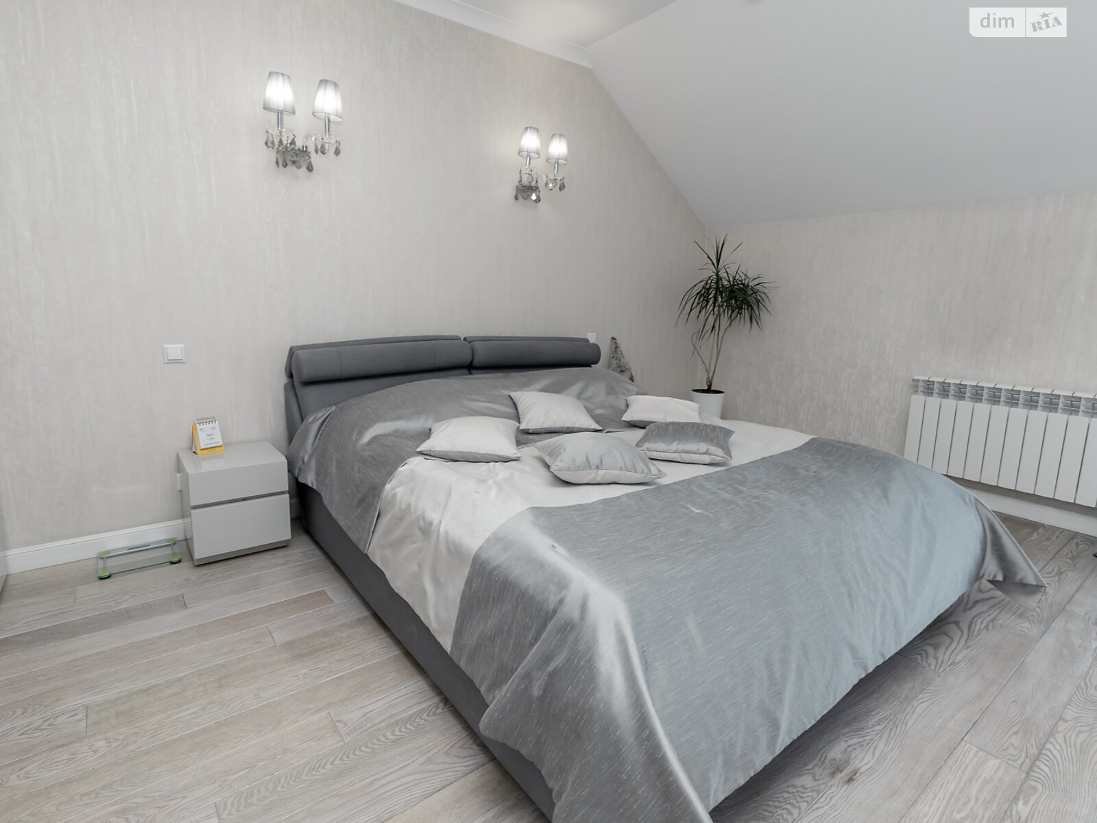 двухэтажный дом с гаражом, 176.1 кв. м, кирпич. Продажа в Белогородке фото 1 двухэтажный дом с гаражом, 176.1 кв. м, кирпич. Продажа в Белогородке фото 1