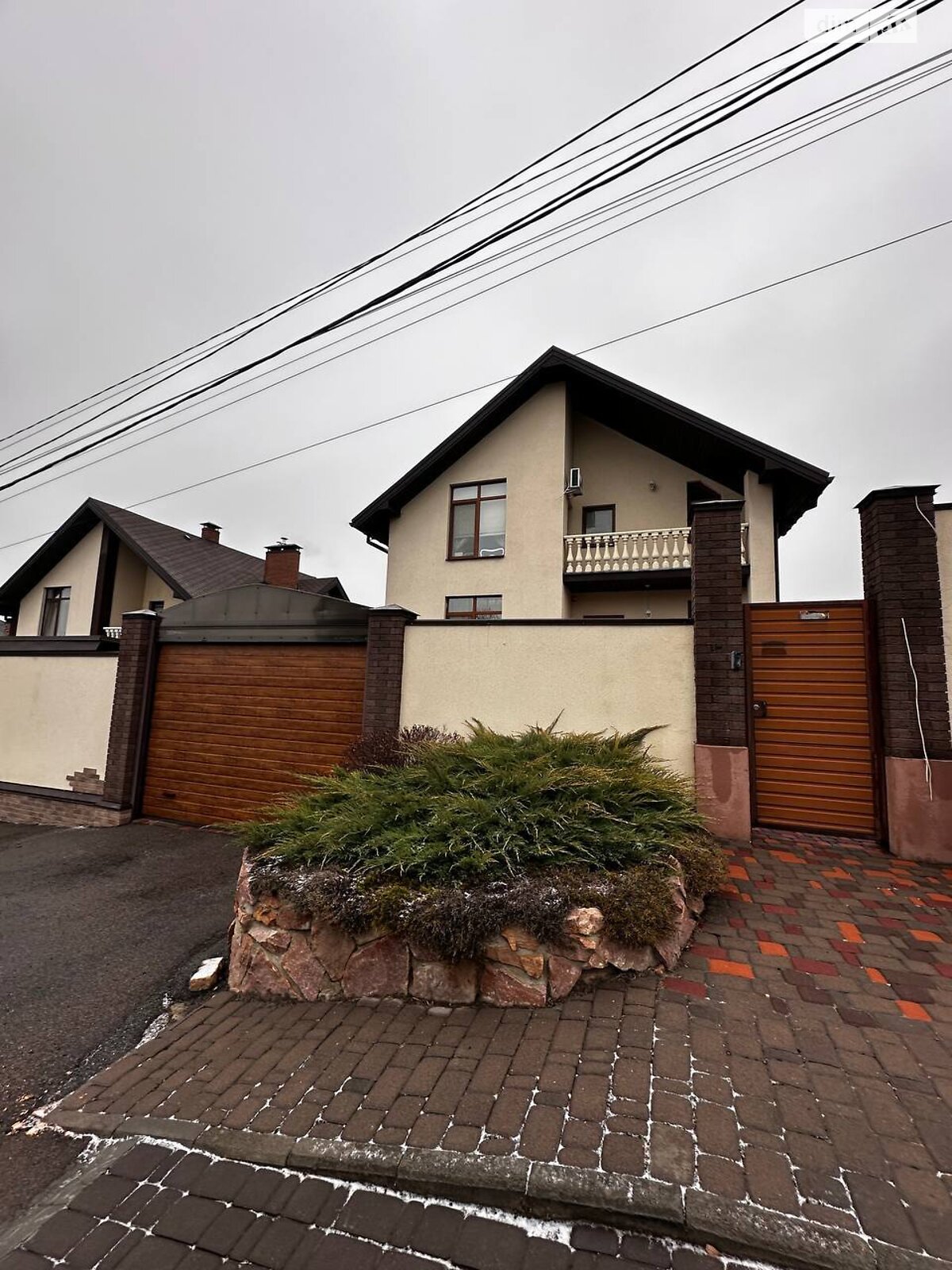двухэтажный дом с гаражом, 233.5 кв. м, кирпич. Продажа в Шевченково фото 1 двухэтажный дом с гаражом, 233.5 кв. м, кирпич. Продажа в Шевченково фото 1