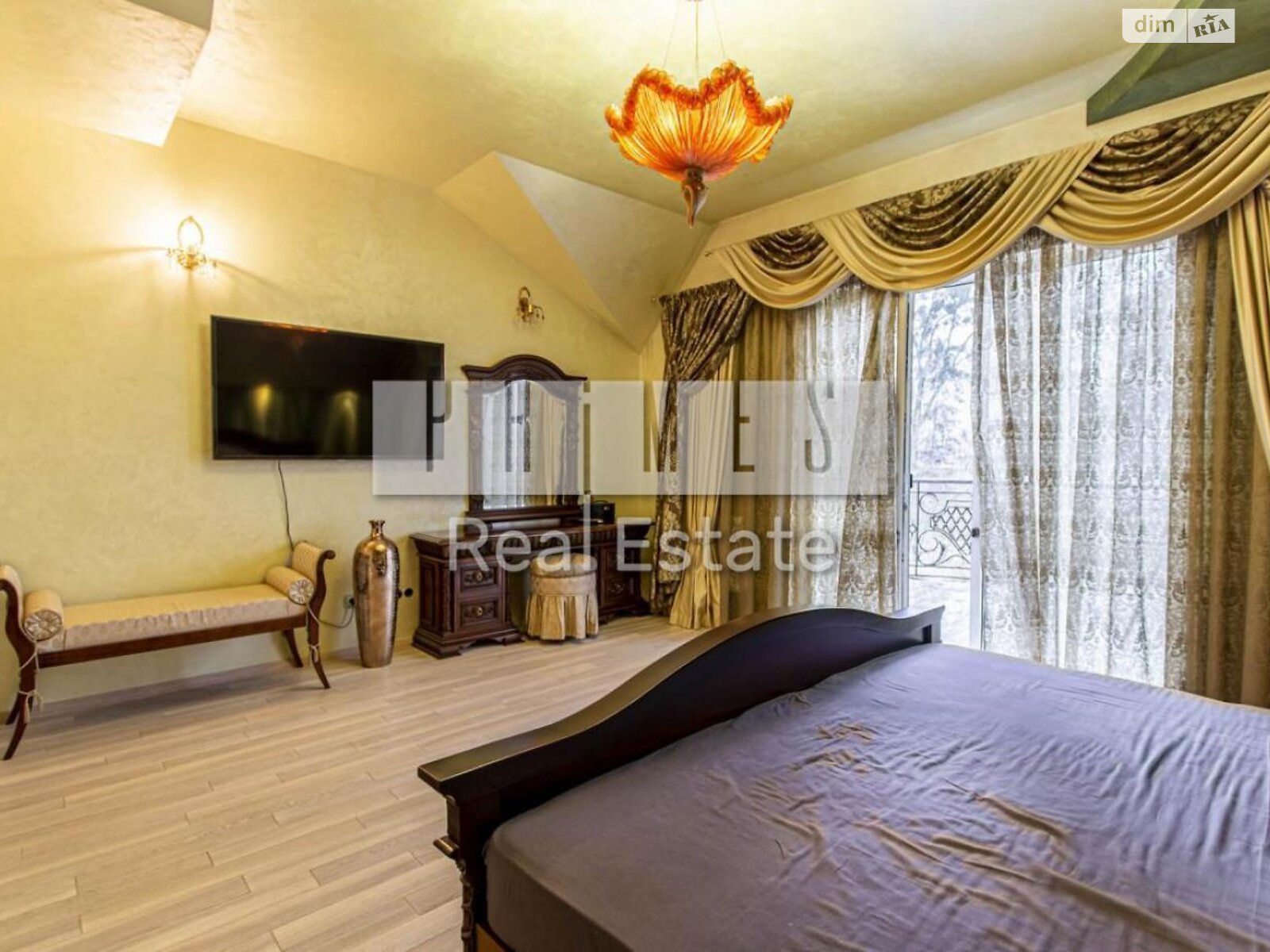 двухэтажный дом с балконом, 207.2 кв. м, кирпич. Продажа в Белогородке фото 1 двухэтажный дом с балконом, 207.2 кв. м, кирпич. Продажа в Белогородке фото 1