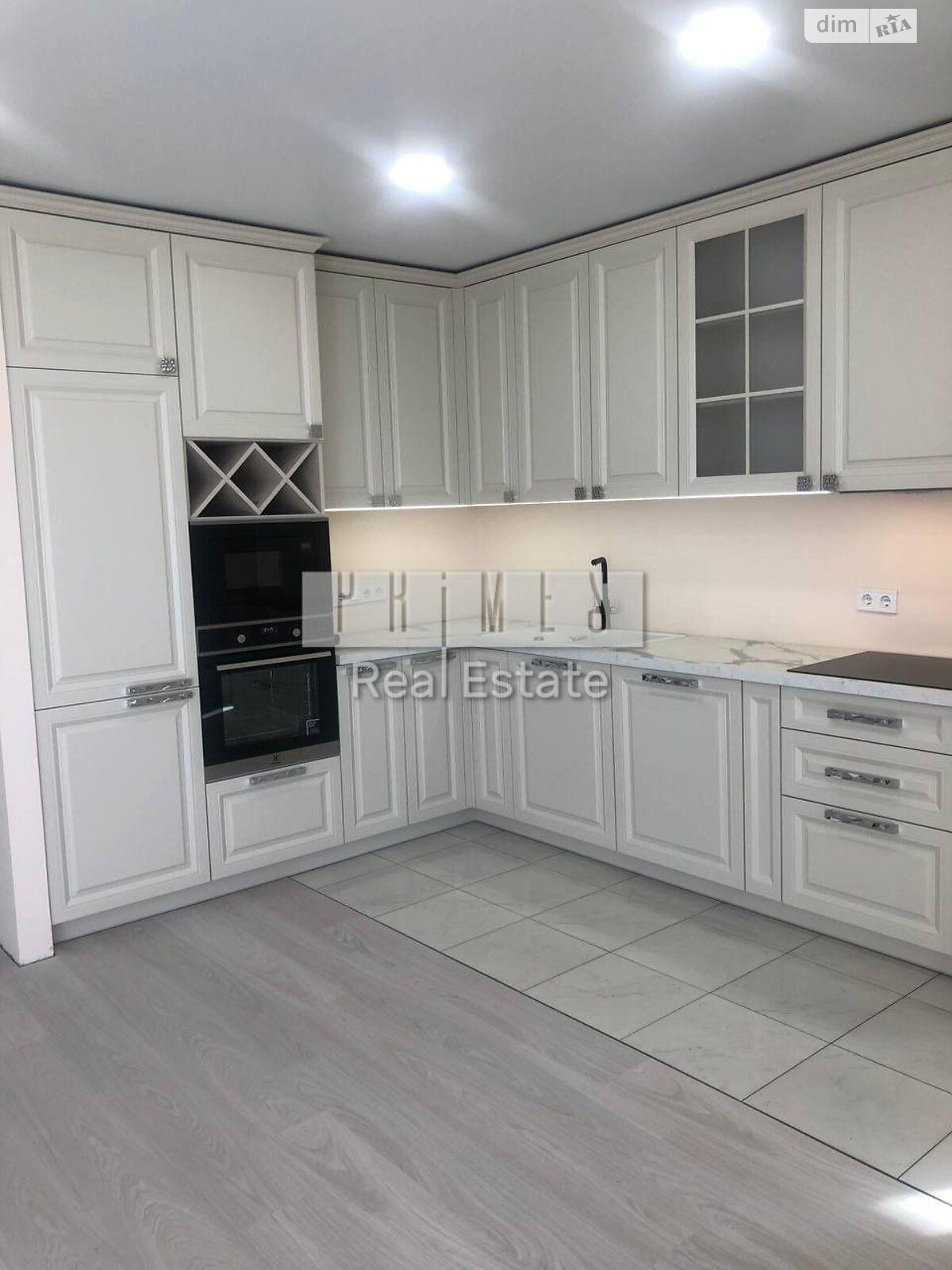 одноэтажный дом с гаражом, 145 кв. м, кирпич. Продажа в Белогородке фото 1 одноэтажный дом с гаражом, 145 кв. м, кирпич. Продажа в Белогородке фото 1