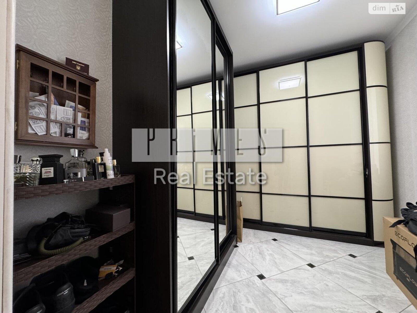 двоповерховий будинок з верандою, 204.3 кв. м, цегла. Продаж у Білогородці фото 1 двоповерховий будинок з верандою, 204.3 кв. м, цегла. Продаж у Білогородці фото 1