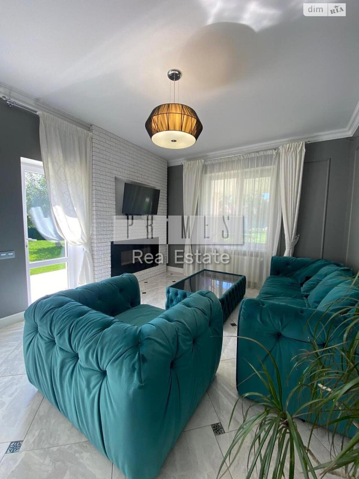 двухэтажный дом с гаражом, 204.3 кв. м, кирпич. Продажа в Белогородке фото 1 двухэтажный дом с гаражом, 204.3 кв. м, кирпич. Продажа в Белогородке фото 1