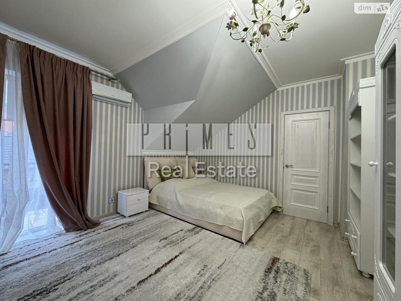 двухэтажный дом с гаражом, 204.3 кв. м, кирпич. Продажа в Белогородке фото 1 двухэтажный дом с гаражом, 204.3 кв. м, кирпич. Продажа в Белогородке фото 1