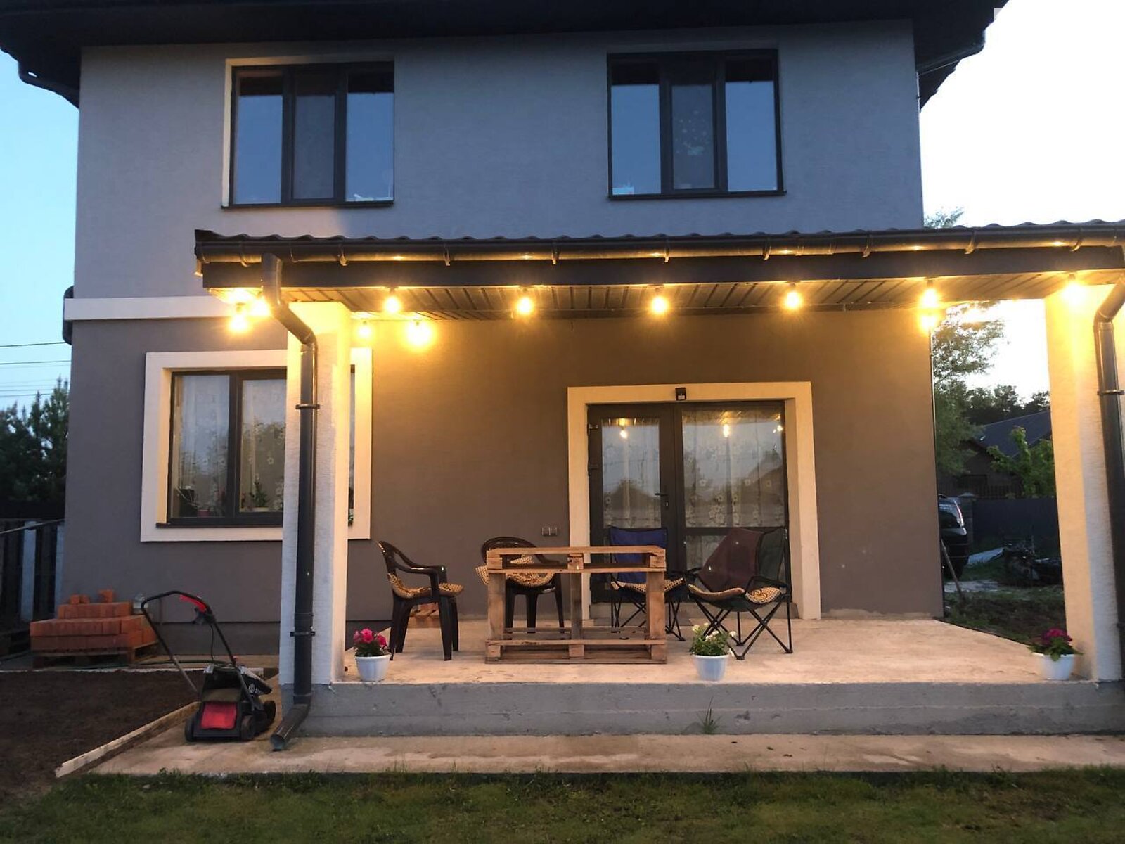 двухэтажный дом с балконом, 133 кв. м, газобетон. Продажа в Белогородке фото 1 двухэтажный дом с балконом, 133 кв. м, газобетон. Продажа в Белогородке фото 1