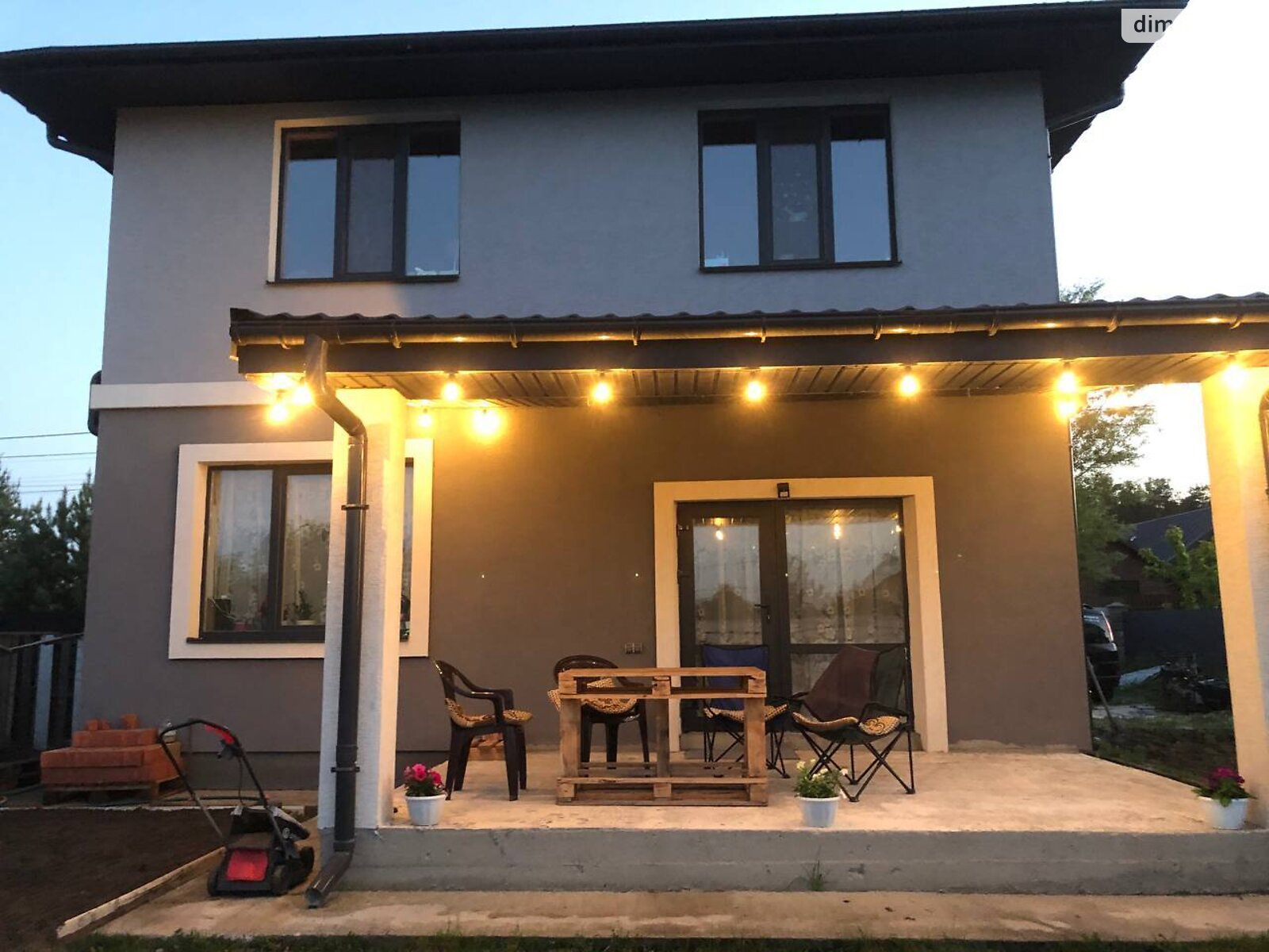 двухэтажный дом с балконом, 133 кв. м, газобетон. Продажа в Белогородке фото 1 двухэтажный дом с балконом, 133 кв. м, газобетон. Продажа в Белогородке фото 1