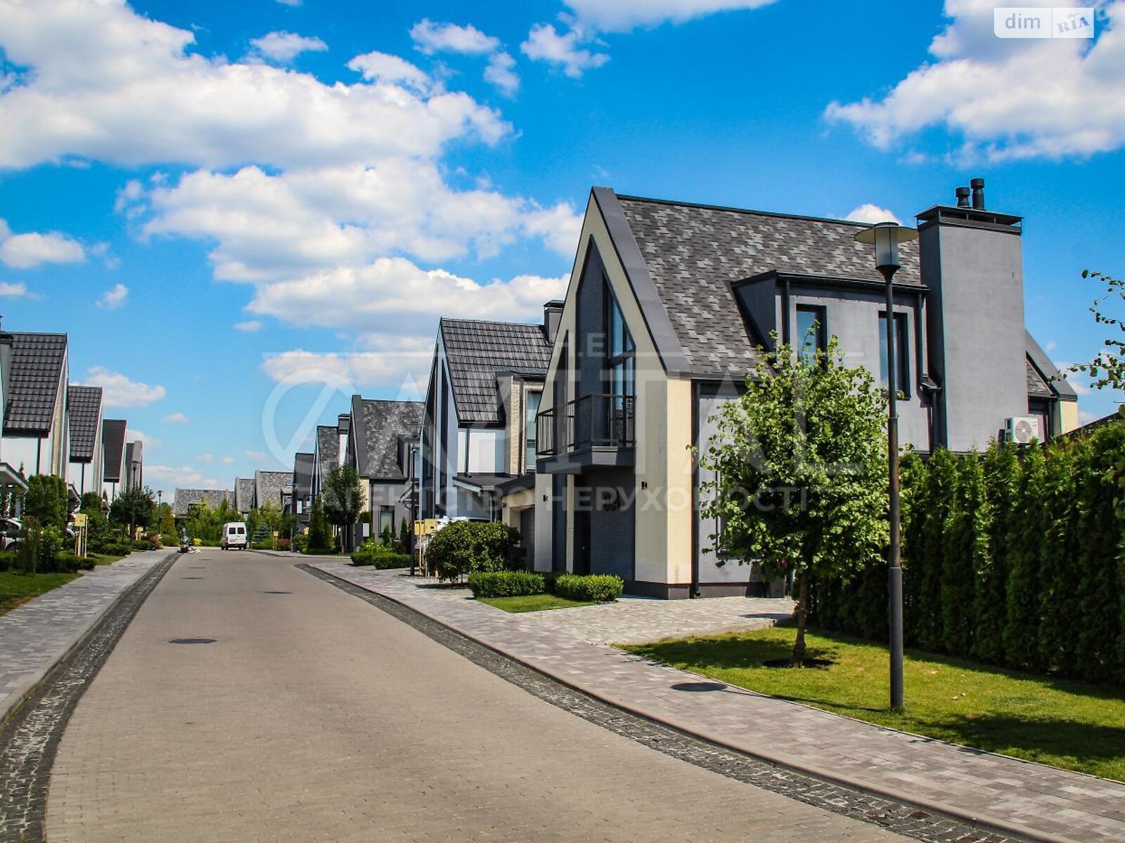 двухэтажный дом, 84 кв. м, кирпич. Продажа в Белогородке фото 1 двухэтажный дом, 84 кв. м, кирпич. Продажа в Белогородке фото 1