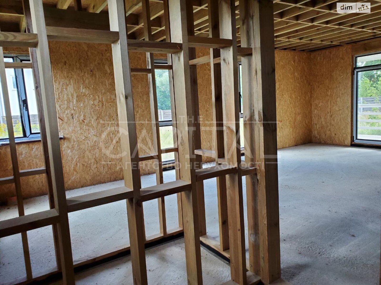 двухэтажный дом с балконом, 248 кв. м, кирпич. Продажа в Белогородке фото 1 двухэтажный дом с балконом, 248 кв. м, кирпич. Продажа в Белогородке фото 1