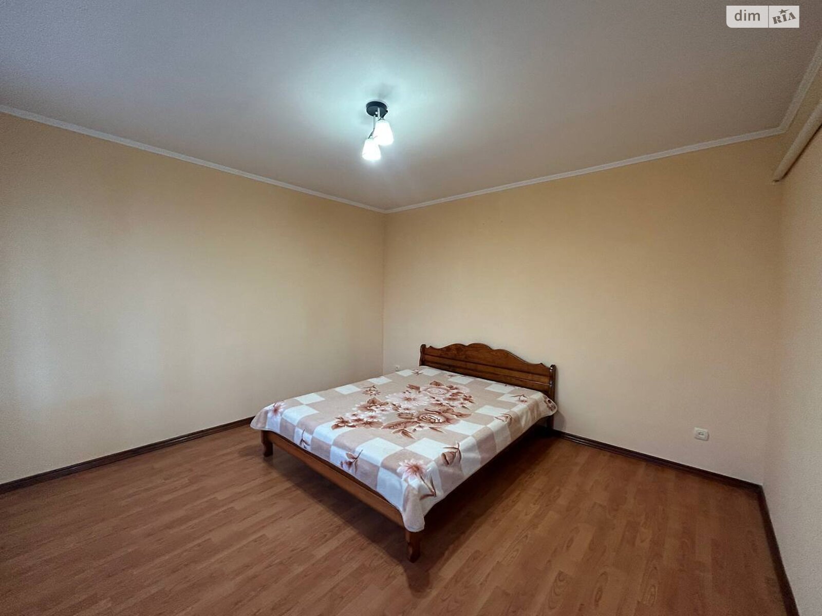 двухэтажный дом с ремонтом, 238 кв. м, кирпич. Продажа в Белокринице фото 1 двухэтажный дом с ремонтом, 238 кв. м, кирпич. Продажа в Белокринице фото 1