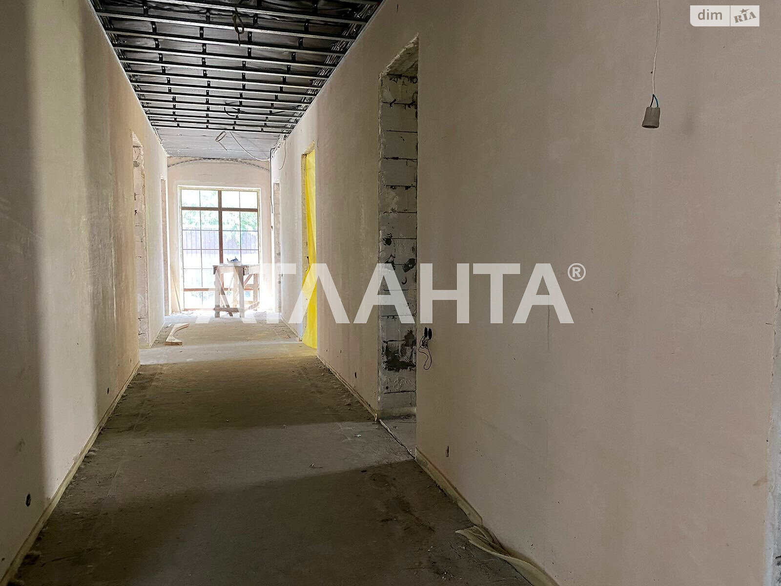 одноэтажный дом беседка, 234 кв. м, газобетон. Продажа в Маяках фото 1 одноэтажный дом беседка, 234 кв. м, газобетон. Продажа в Маяках фото 1