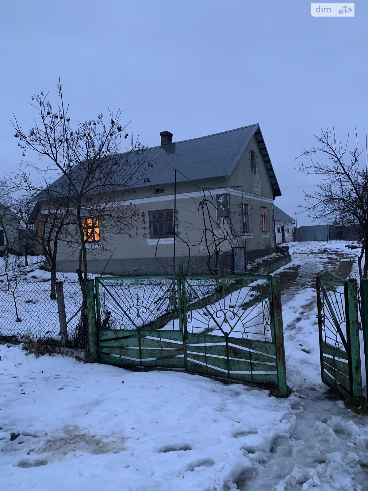 одноэтажный дом с гаражом, 85 кв. м, керамзитобетон. Продажа в Белом Камне фото 1 одноэтажный дом с гаражом, 85 кв. м, керамзитобетон. Продажа в Белом Камне фото 1