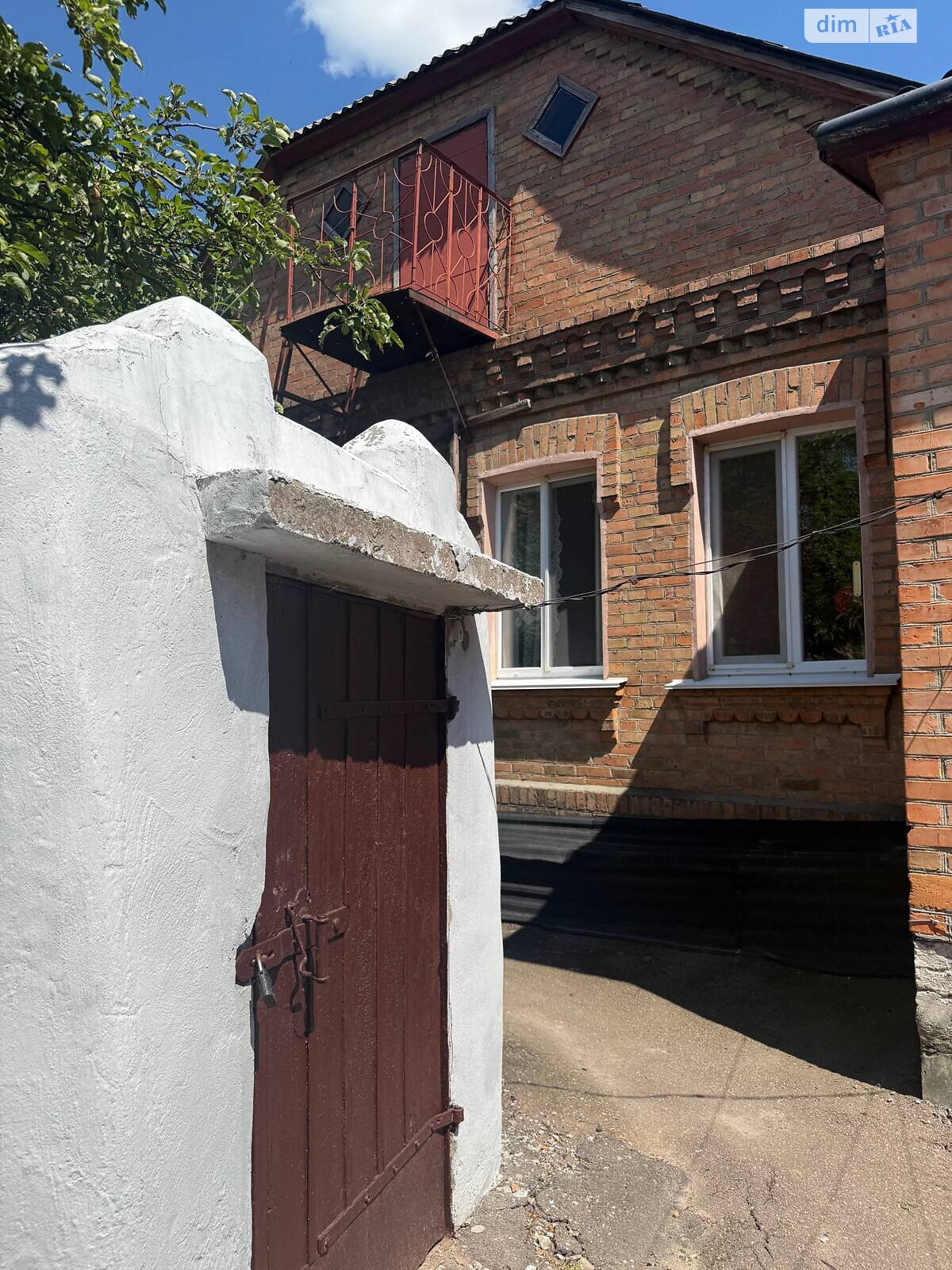 одноэтажный дом с гаражом, 102.5 кв. м, кирпич. Продажа в Бердичеве фото 1 одноэтажный дом с гаражом, 102.5 кв. м, кирпич. Продажа в Бердичеве фото 1