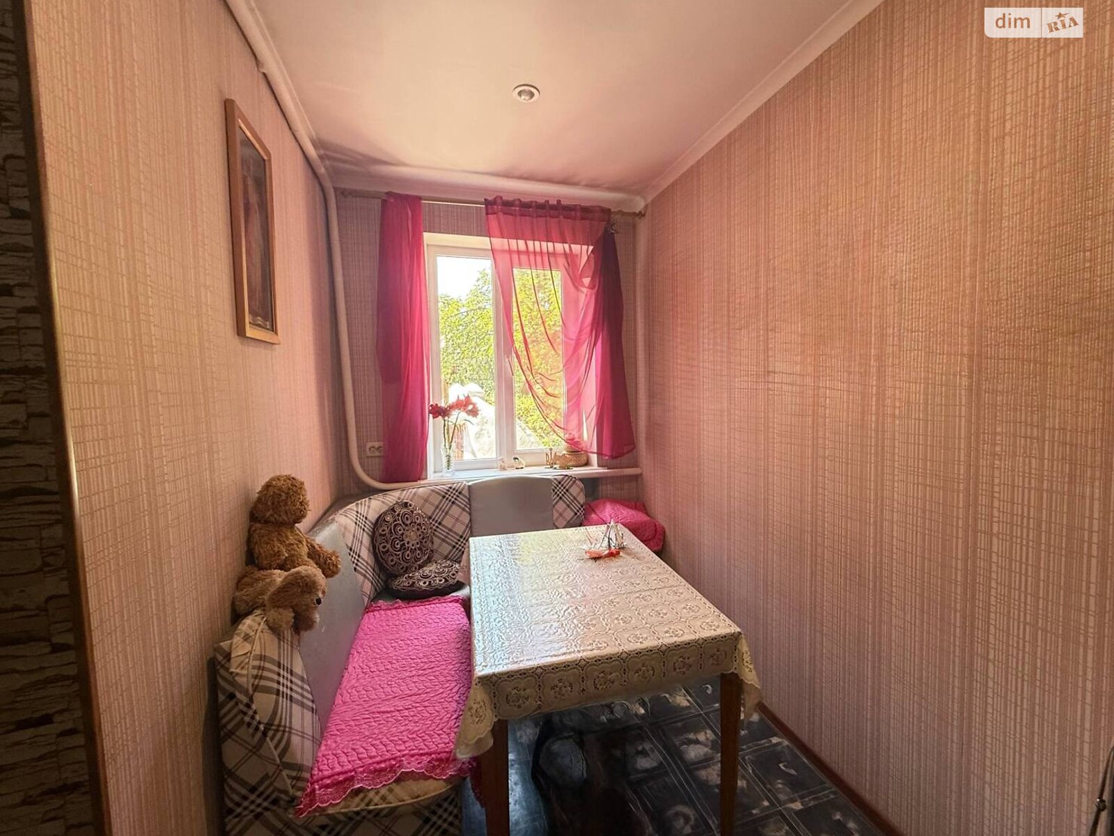 одноэтажный дом с гаражом, 102.5 кв. м, кирпич. Продажа в Бердичеве фото 1 одноэтажный дом с гаражом, 102.5 кв. м, кирпич. Продажа в Бердичеве фото 1