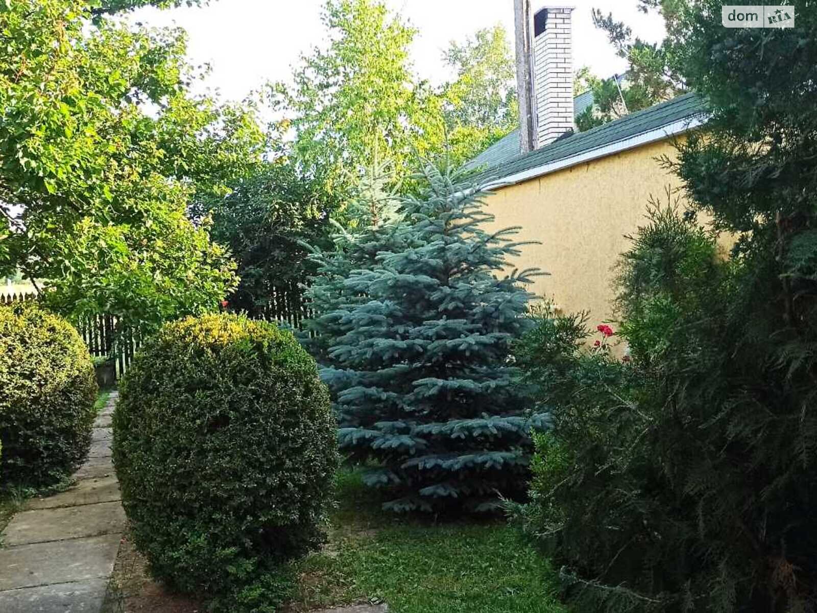 трехэтажный дом, 180 кв. м, кирпич. Продажа в Берегове район Берегово фото 1