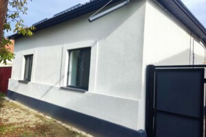 одноэтажный дом с верандой, 95 кв. м, кирпич саманный. Продажа в Берегове район Берегово фото 2