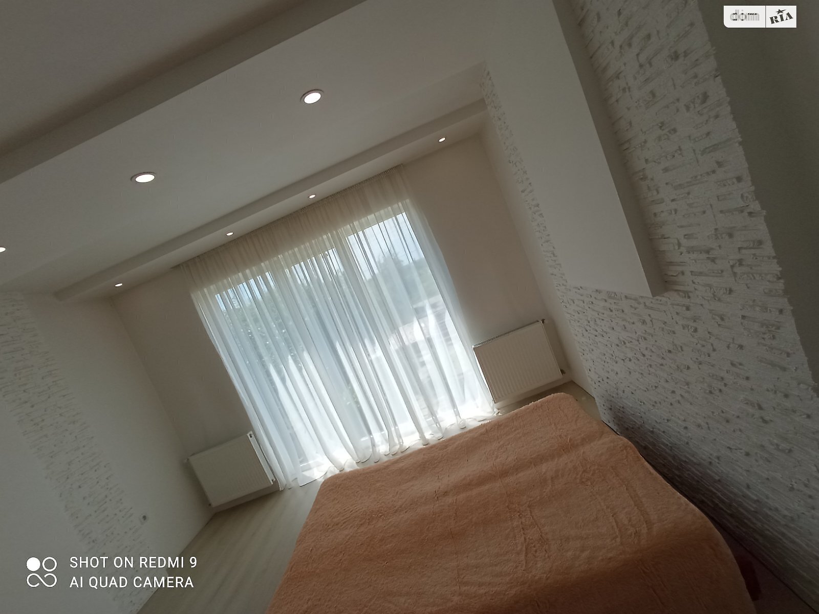 трехэтажный дом с гаражом, 180 кв. м, кирпич. Продажа в Берегове район Берегово фото 1 трехэтажный дом с гаражом, 180 кв. м, кирпич. Продажа в Берегове район Берегово фото 1