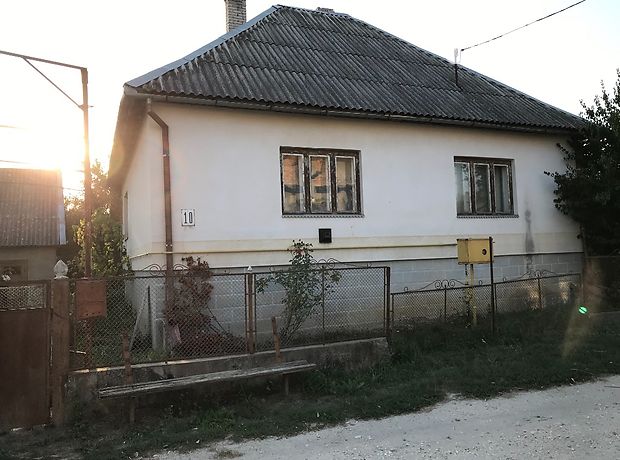 одноэтажный дом с камином, 100 кв. м, кирпич. Продажа в Варах (Закарпатская обл.) фото 1 одноэтажный дом с камином, 100 кв. м, кирпич. Продажа в Варах (Закарпатская обл.) фото 1