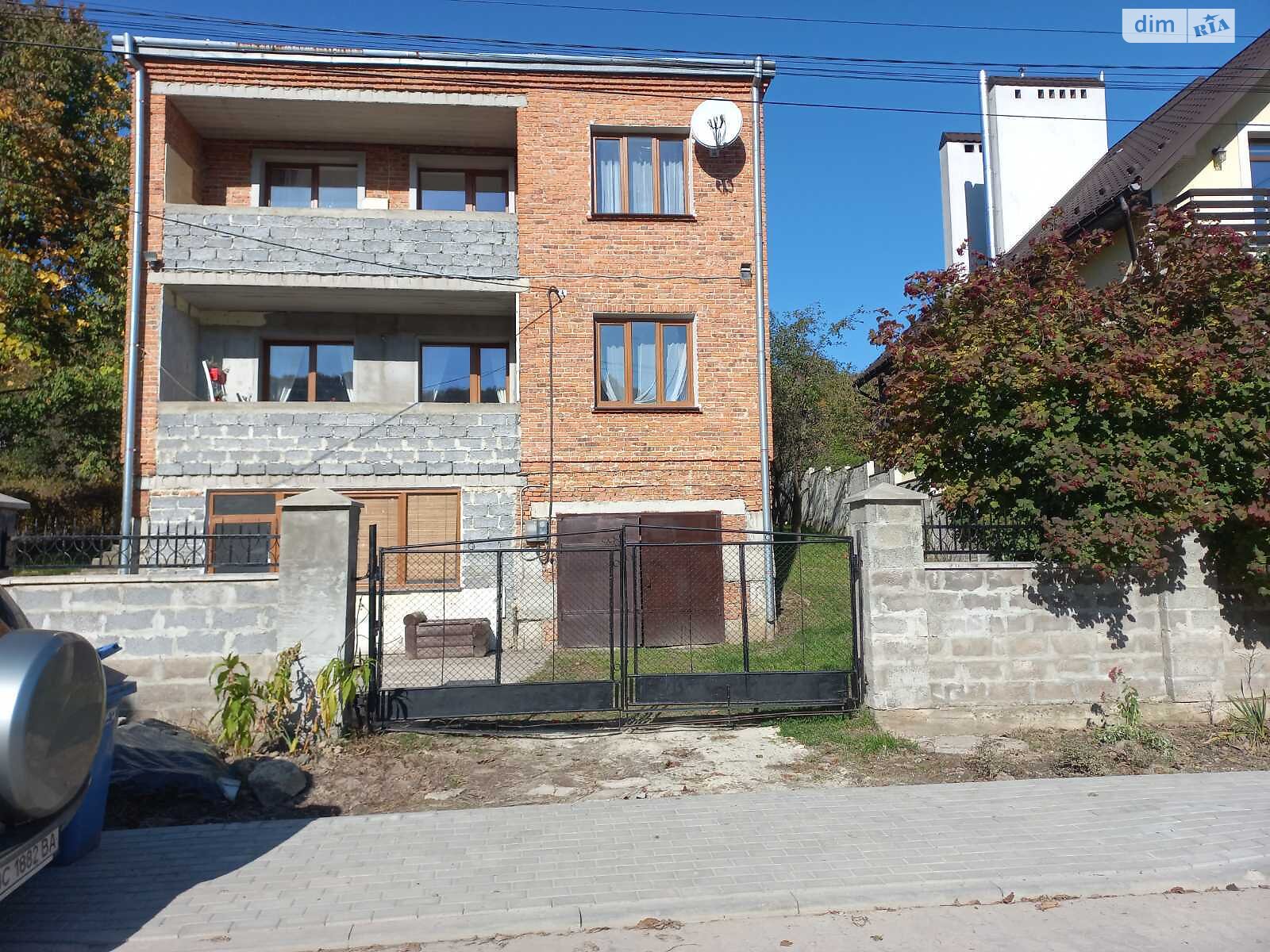 двухэтажный дом с гаражом, 230 кв. м, кирпич. Продажа в Бережанах фото 1 двухэтажный дом с гаражом, 230 кв. м, кирпич. Продажа в Бережанах фото 1