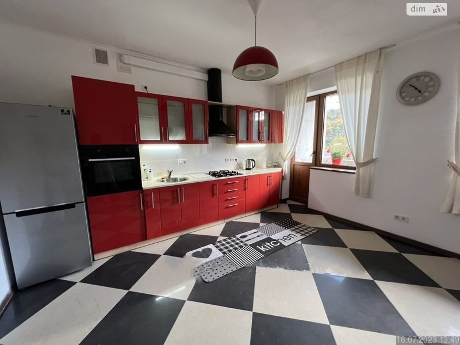 двухэтажный дом с гаражом, 230 кв. м, кирпич. Продажа в Бережанах фото 1 двухэтажный дом с гаражом, 230 кв. м, кирпич. Продажа в Бережанах фото 1