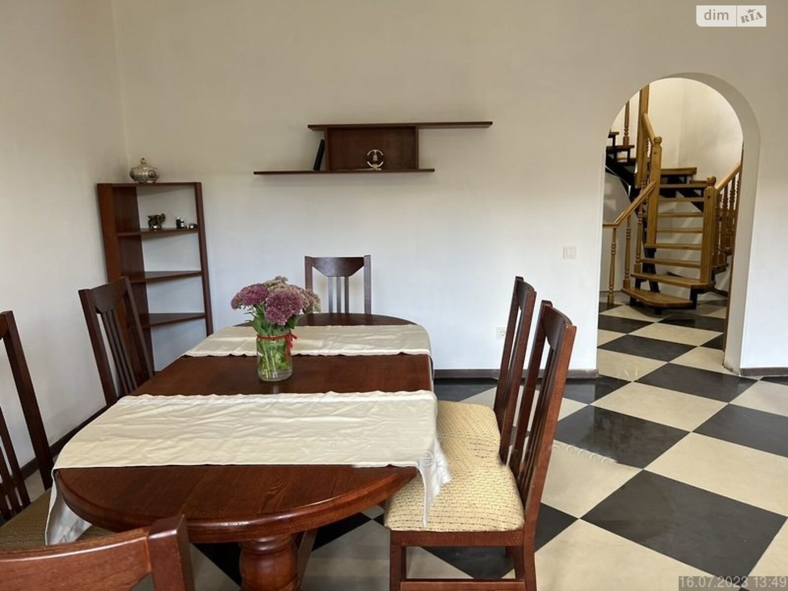 двухэтажный дом с гаражом, 230 кв. м, кирпич. Продажа в Бережанах фото 1 двухэтажный дом с гаражом, 230 кв. м, кирпич. Продажа в Бережанах фото 1