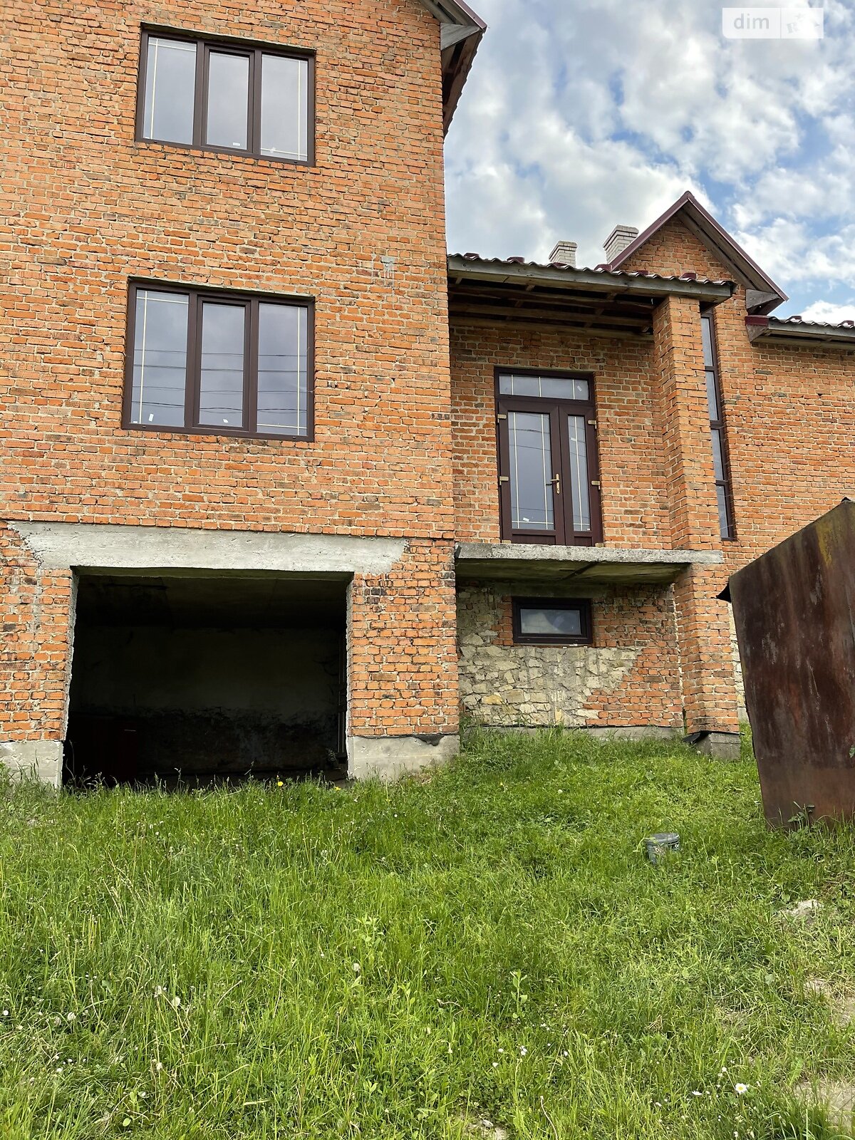 двухэтажный дом с отоплением, 238 кв. м, кирпич. Продажа в Бережанах фото 1