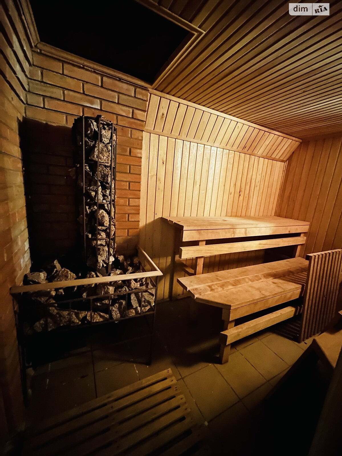 двоповерховий будинок з гаражем, 311 кв. м, кирпич. Продаж в Бережинці, район Масляниківка фото 1 двоповерховий будинок з гаражем, 311 кв. м, кирпич. Продаж в Бережинці, район Масляниківка фото 1