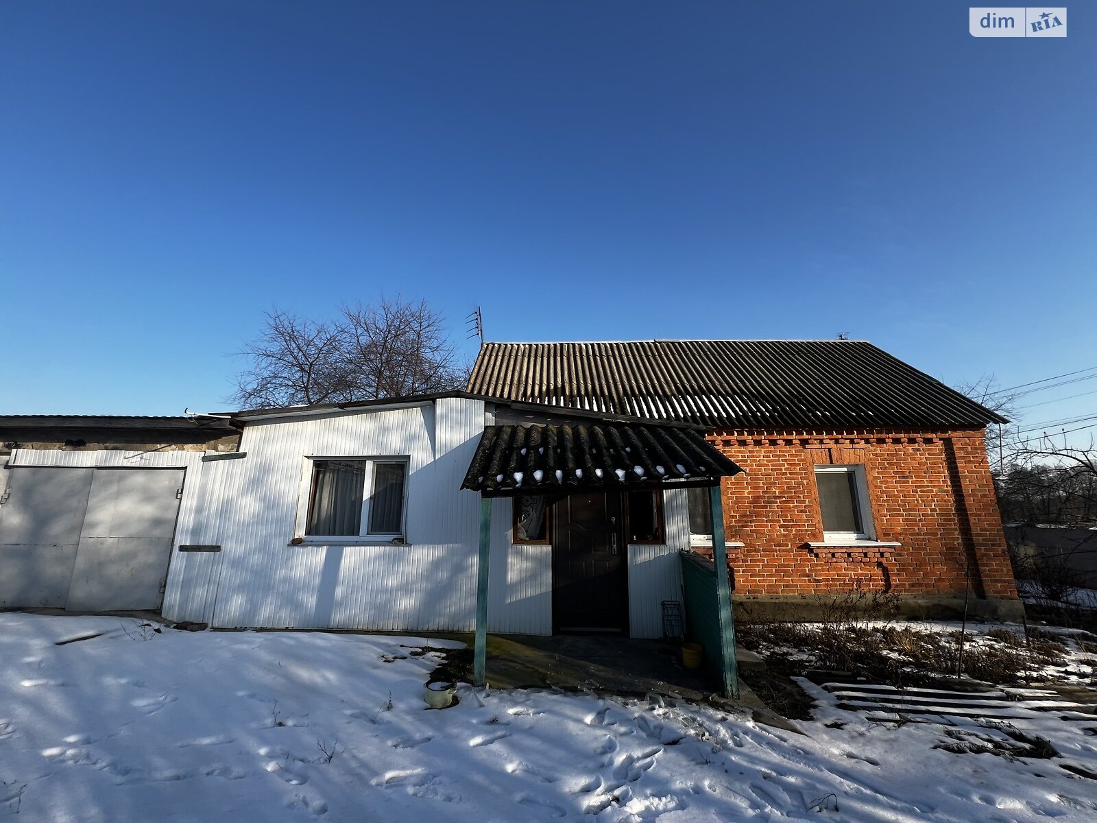 одноповерховий будинок з гаражем, 65 кв. м, кирпич. Продаж у Берестянці фото 1 одноповерховий будинок з гаражем, 65 кв. м, кирпич. Продаж у Берестянці фото 1