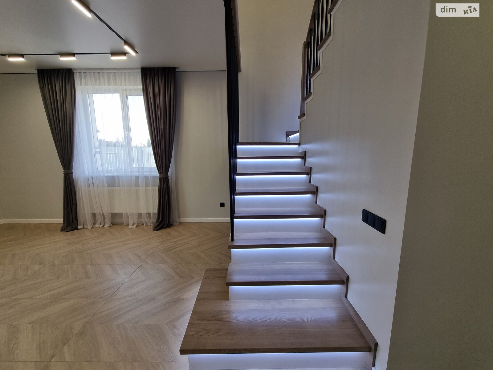 двухэтажный дом, 120 кв. м, кирпич. Продажа в Березиной фото 1 двухэтажный дом, 120 кв. м, кирпич. Продажа в Березиной фото 1