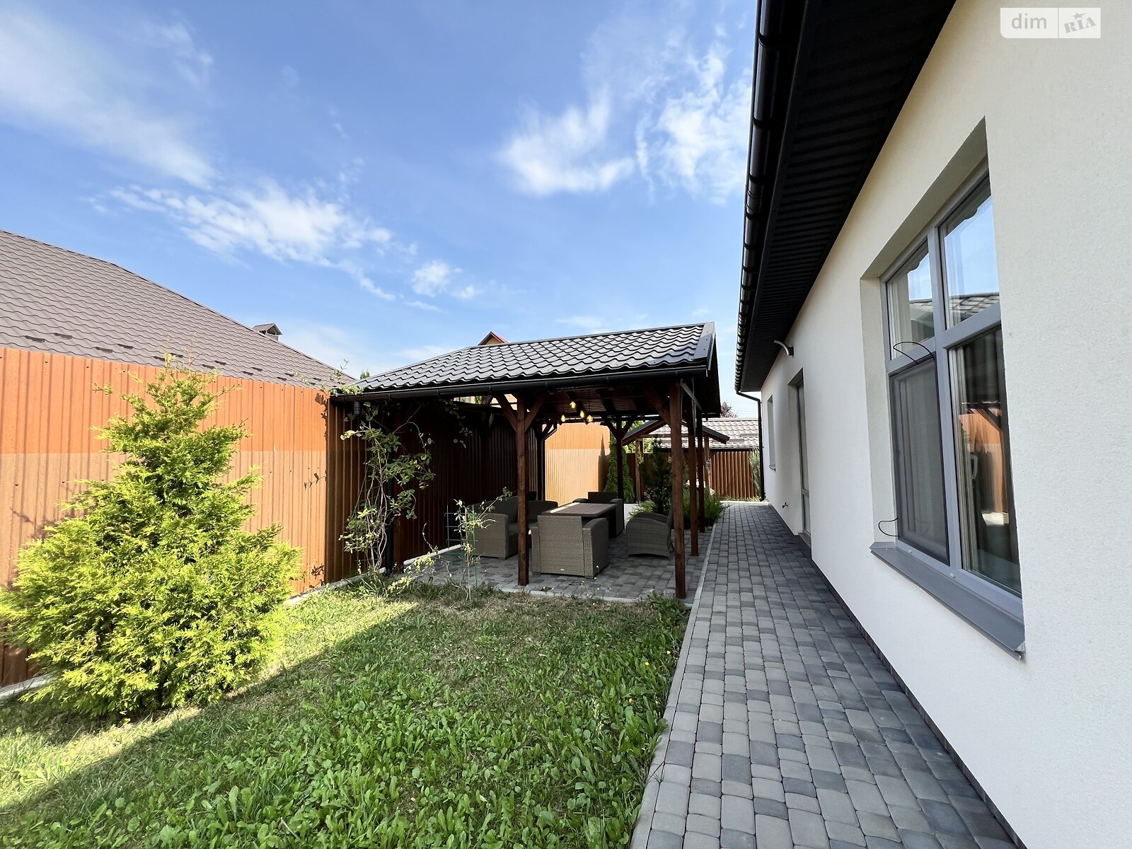 одноповерховий будинок з гаражем, 169.1 кв. м, цегла. Продаж у Березині фото 1 одноповерховий будинок з гаражем, 169.1 кв. м, цегла. Продаж у Березині фото 1