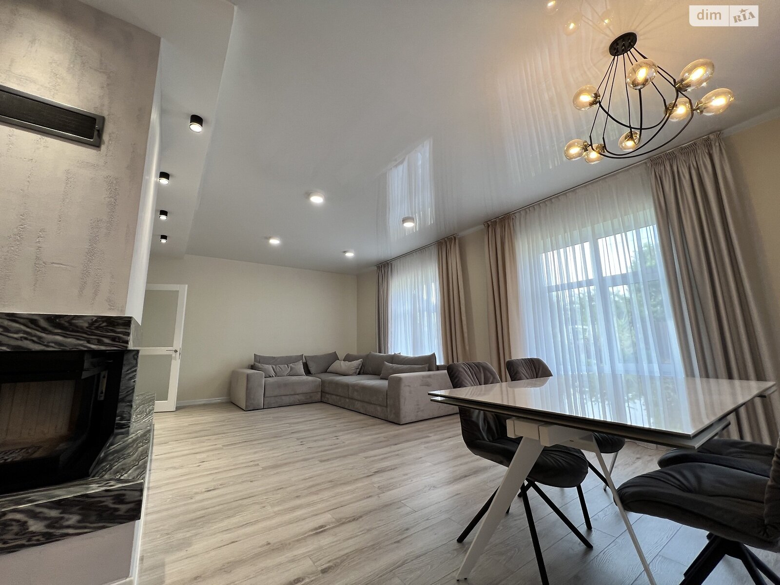 одноповерховий будинок з гаражем, 169.1 кв. м, цегла. Продаж у Березині фото 1 одноповерховий будинок з гаражем, 169.1 кв. м, цегла. Продаж у Березині фото 1