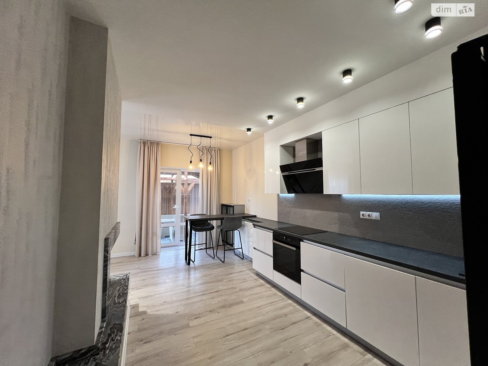 одноповерховий будинок з гаражем, 169.1 кв. м, цегла. Продаж у Березині фото 1 одноповерховий будинок з гаражем, 169.1 кв. м, цегла. Продаж у Березині фото 1
