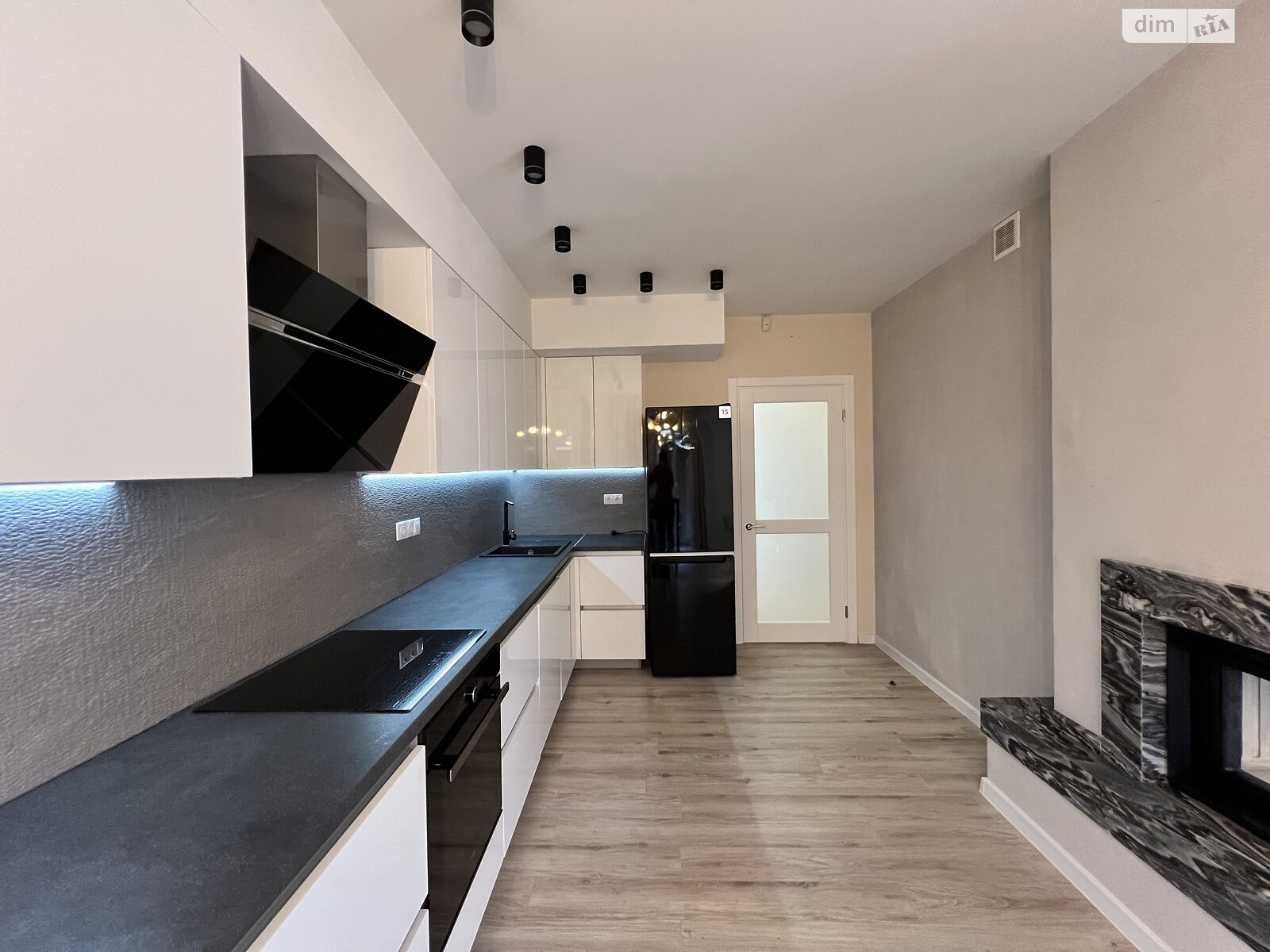 одноповерховий будинок з гаражем, 169.1 кв. м, цегла. Продаж у Березині фото 1 одноповерховий будинок з гаражем, 169.1 кв. м, цегла. Продаж у Березині фото 1