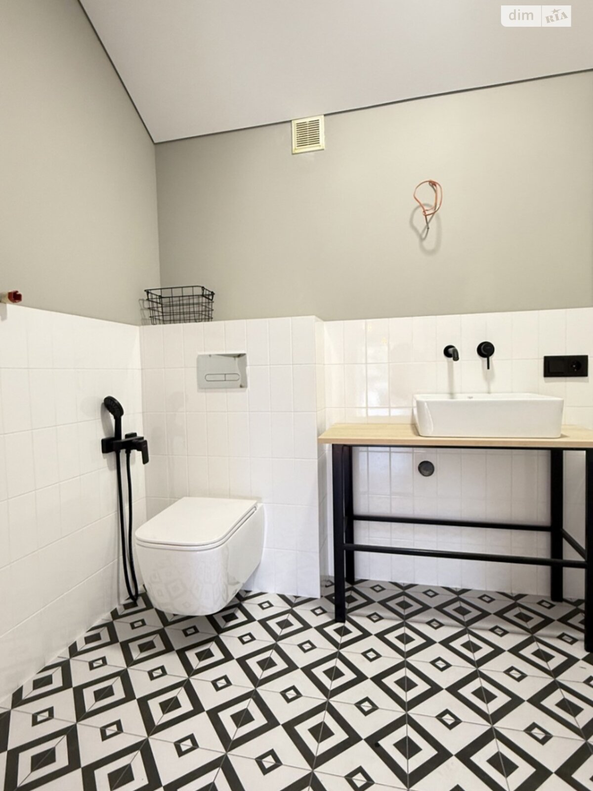 двухэтажный дом с ремонтом, 115 кв. м, кирпич. Продажа в Агрономичном фото 1 двухэтажный дом с ремонтом, 115 кв. м, кирпич. Продажа в Агрономичном фото 1