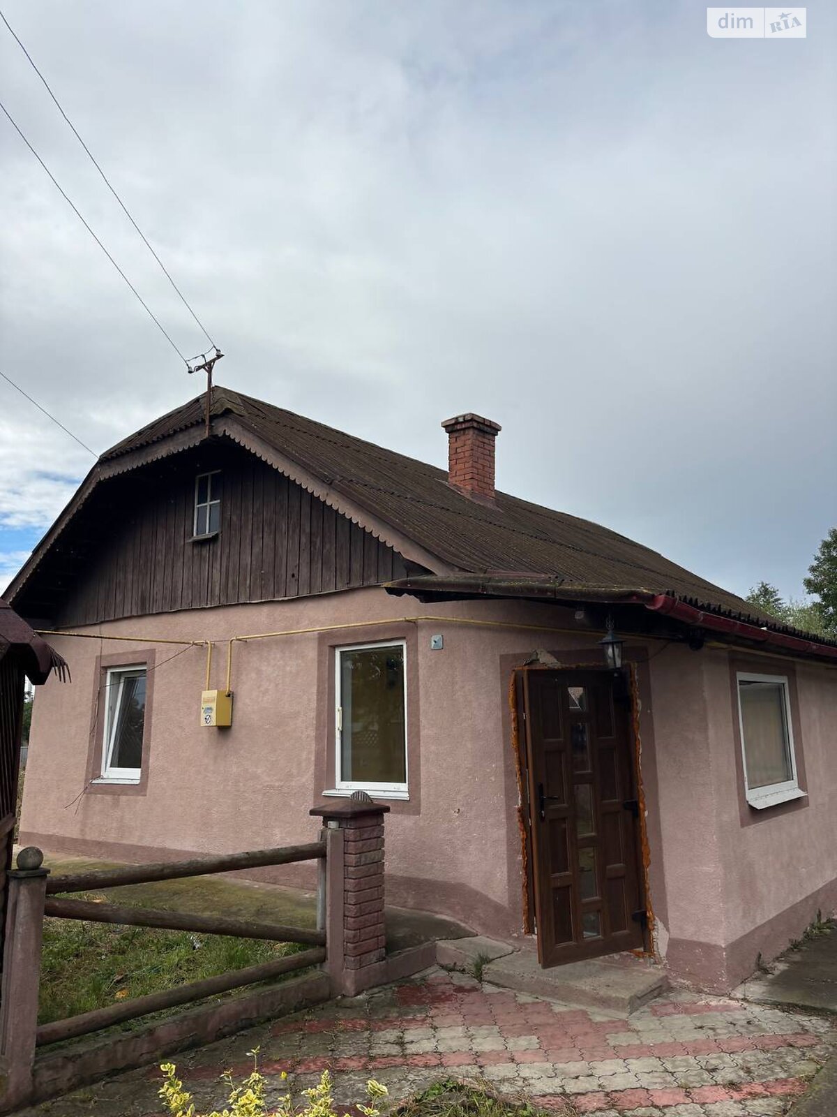 одноэтажный дом с гаражом, 67 кв. м, кирпич. Продажа в Березовке фото 1