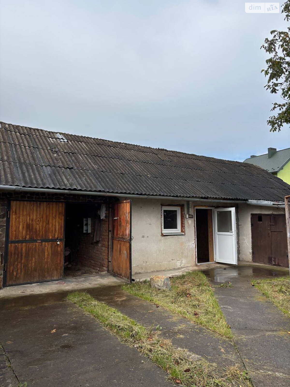 одноэтажный дом с гаражом, 67 кв. м, кирпич. Продажа в Березовке фото 1