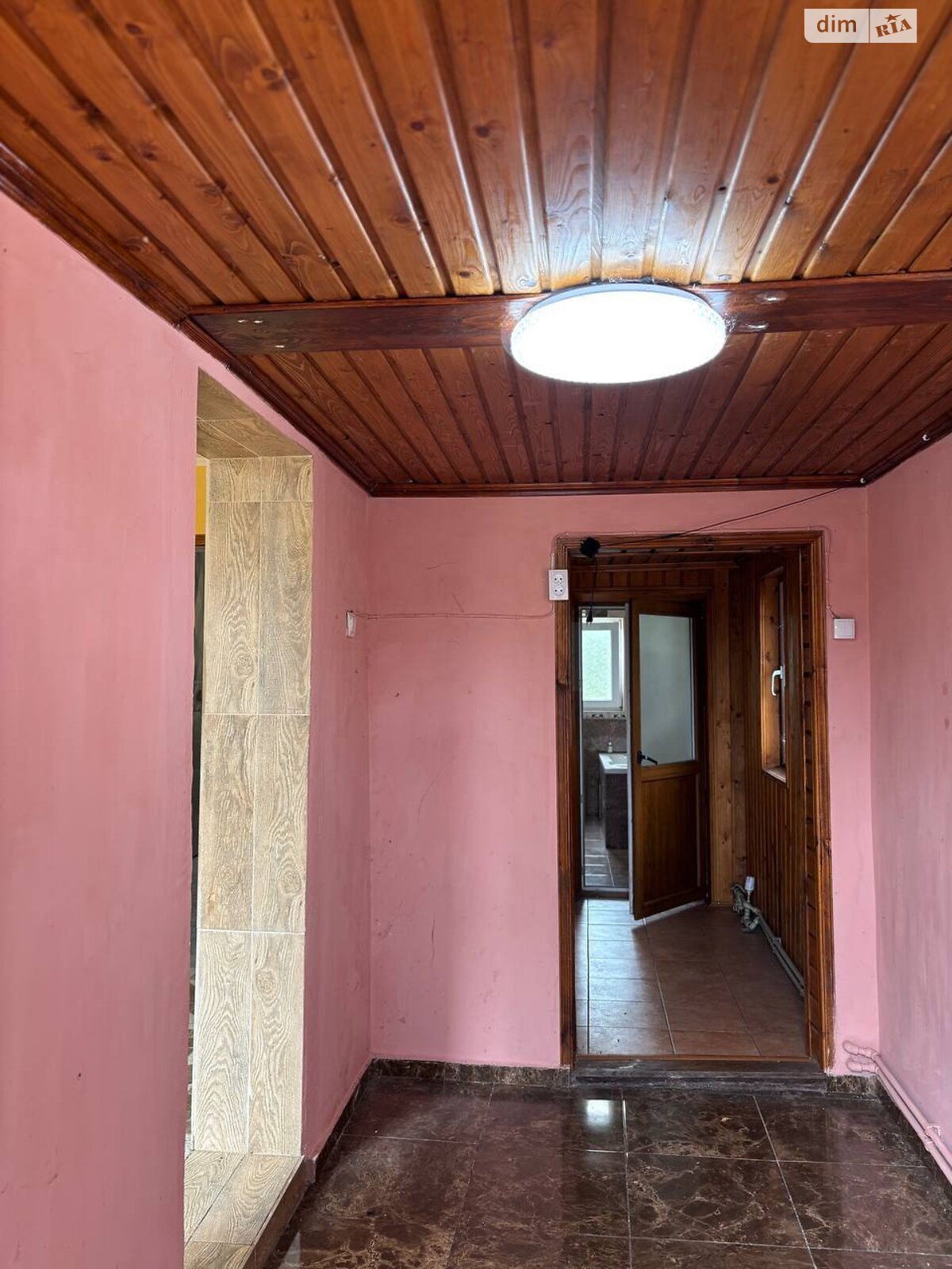 одноэтажный дом с гаражом, 67 кв. м, кирпич. Продажа в Березовке фото 1